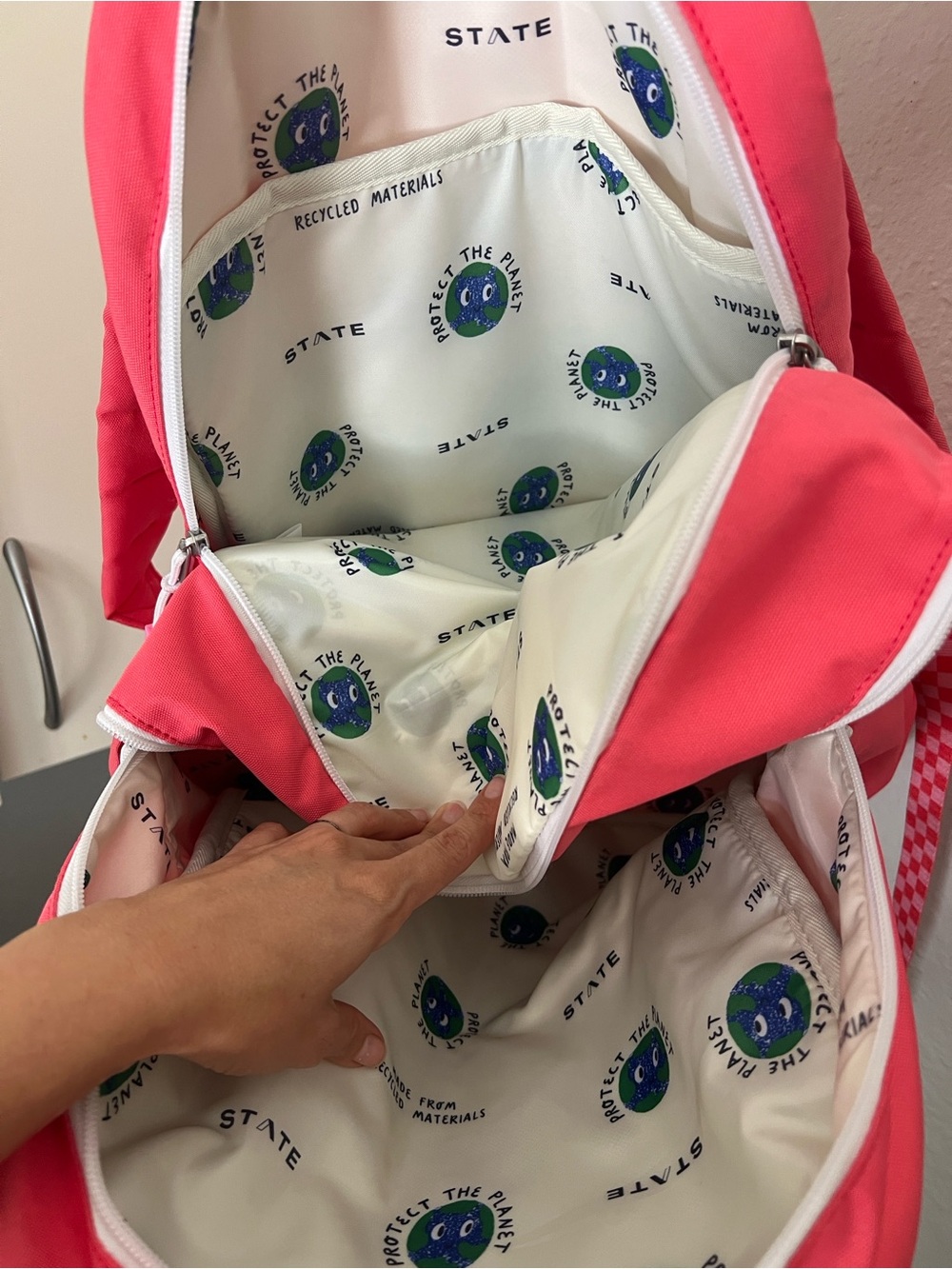 STATE Kane Pink Strawberry Heart Backpack - Double Pocket - Picture 4 of 6